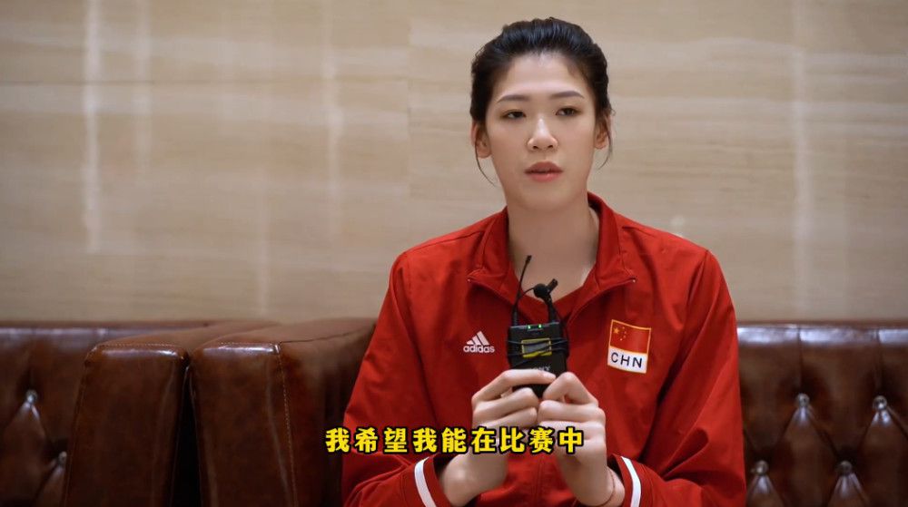 女王耳光视频30分钟以上